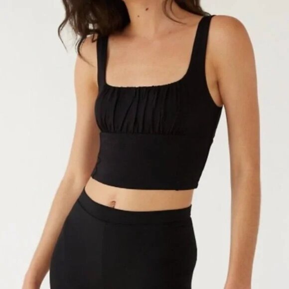 Aritzia Wilfred Free Orbit Tank Crop Tank Knit Stretchy in Black Size S - Picture 1 of 9